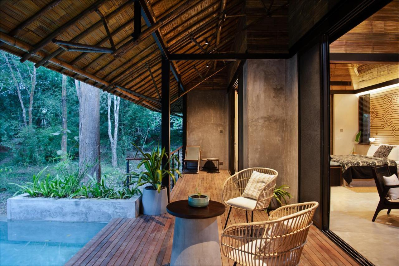 Kaav Safari Lodge, Kabini Begūr Exteriör bild